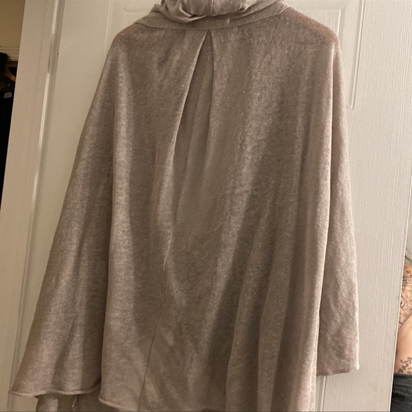 100% linen cardigan cape. Super soft - Picture 6 of 11